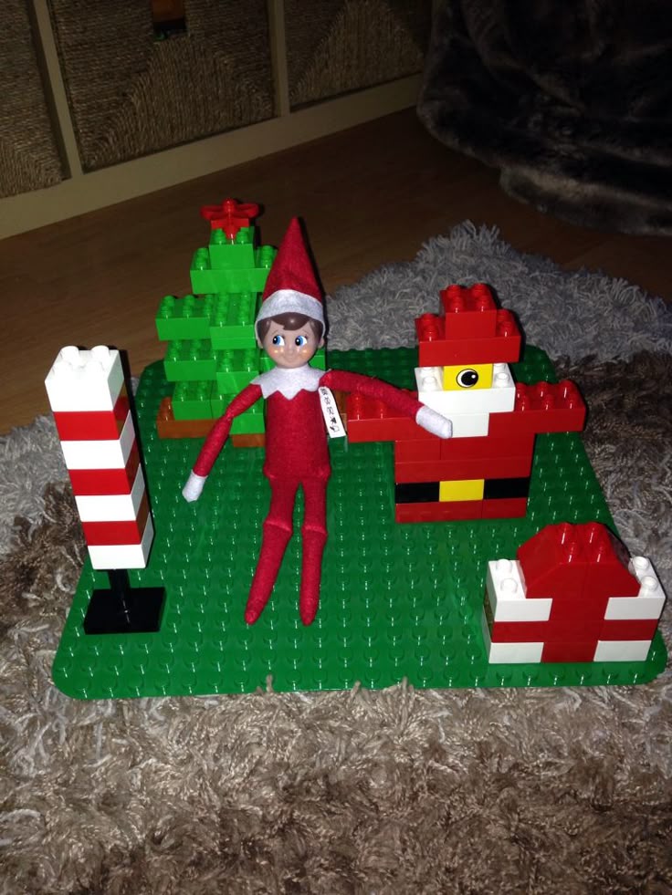 tour de lutin lego