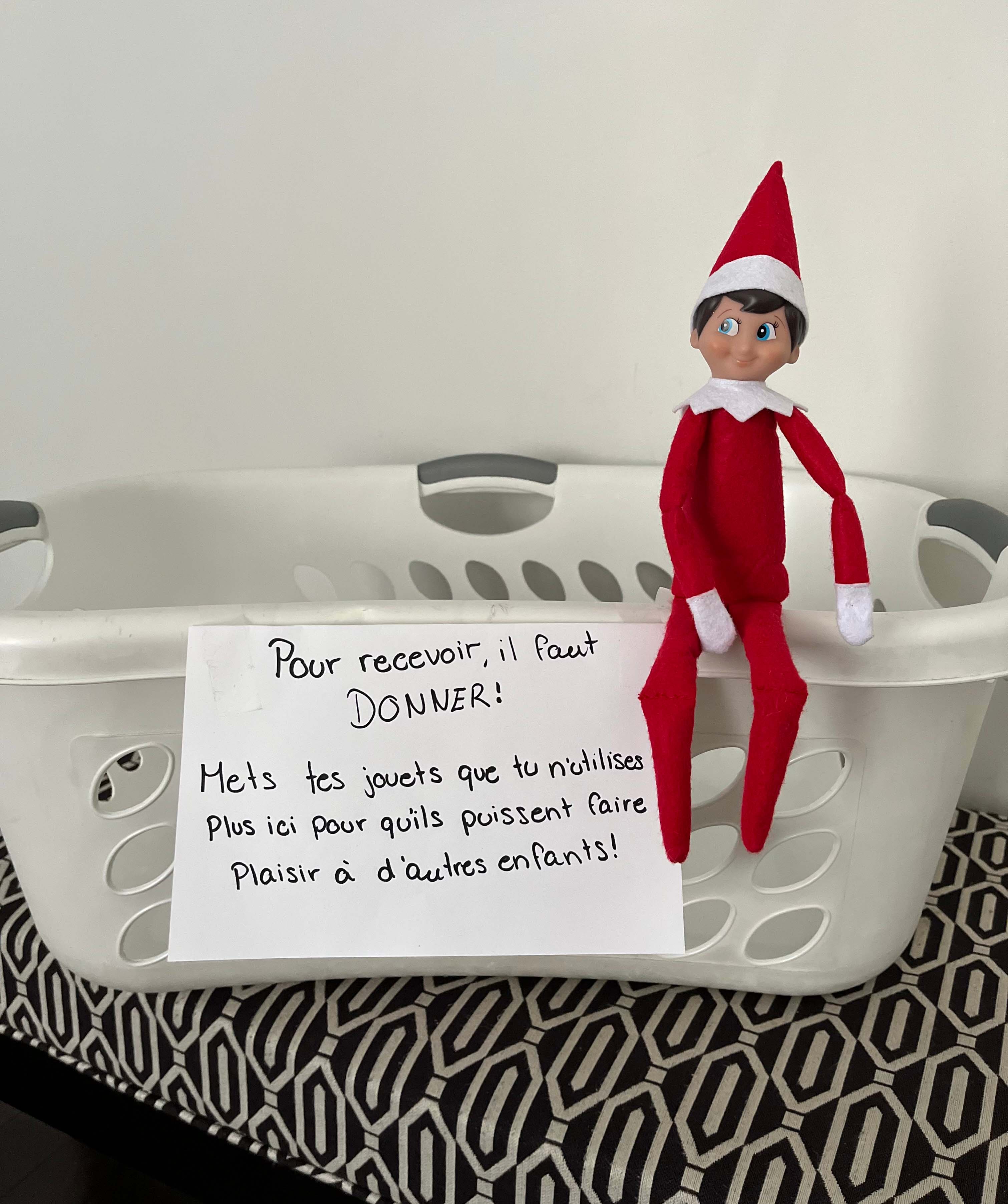 elf on the shelf idea 